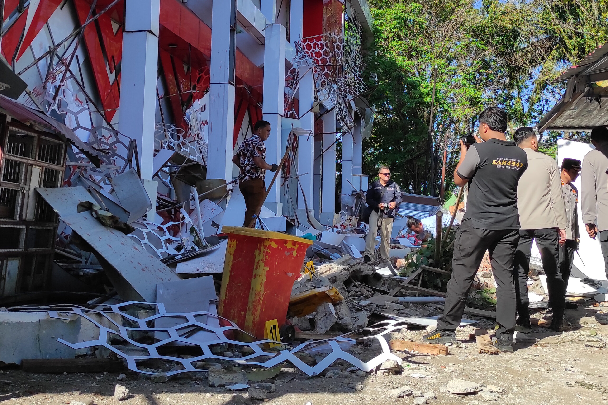 Indonesia, terremoto di magnitudo 7.8: un morto e allerta tsunami