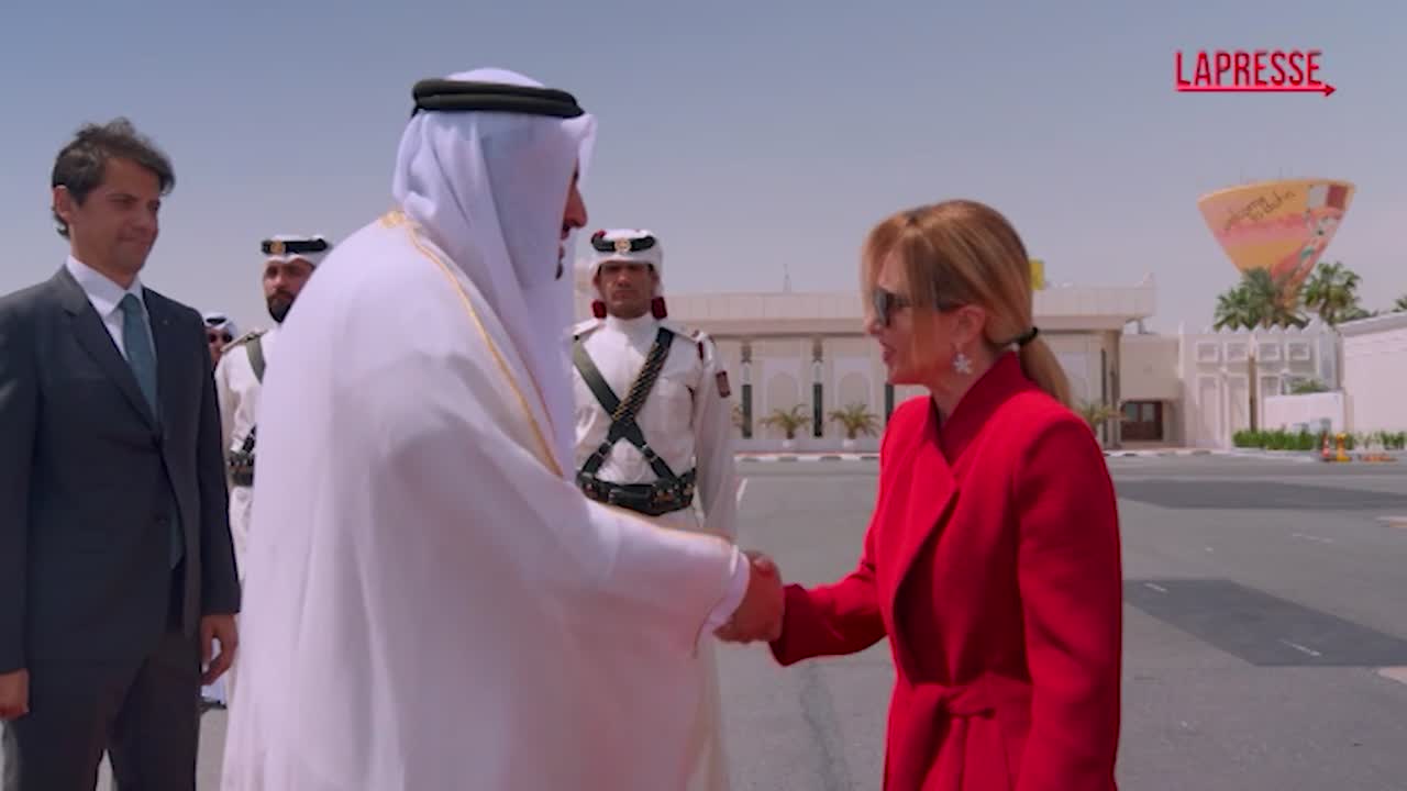 governo meloni arrivata a doha vedr224 l emiro del qatar al thani