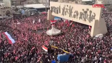 Iraq, migliaia di persone in piazza a Baghdad contro Usa e Israele