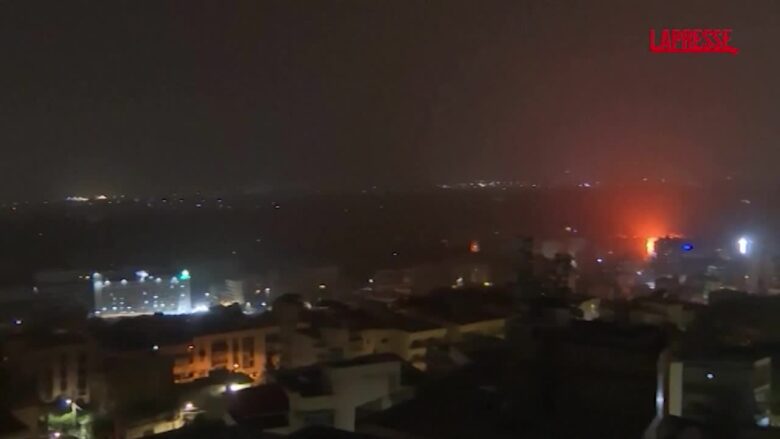 Libano, esplosioni nel cuore di Beirut