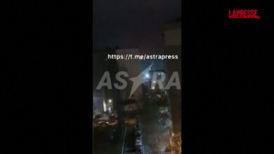 Russia, droni ucraini colpiscono la città di Togliatti: le immagini dell'esplosione