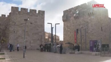 Israele, i luoghi sacri di Gerusalemme deserti