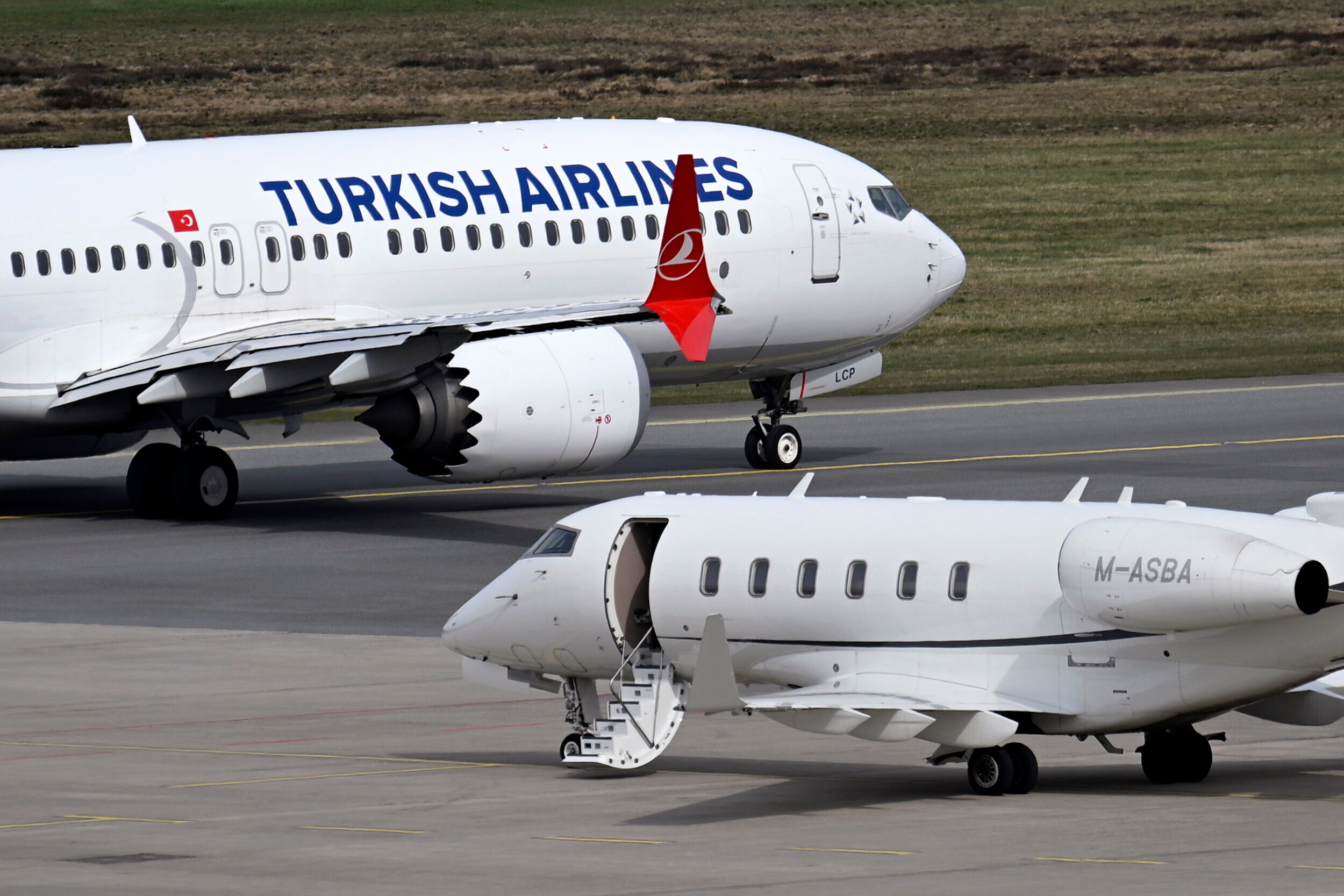 Carburante e voli a rischio, Codacons: “No allarmismo ma cautela sulle prenotazioni turistiche”