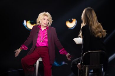 Amanda Lear a Belve: “Con Salvador Dalí niente sesso, era impotente” 