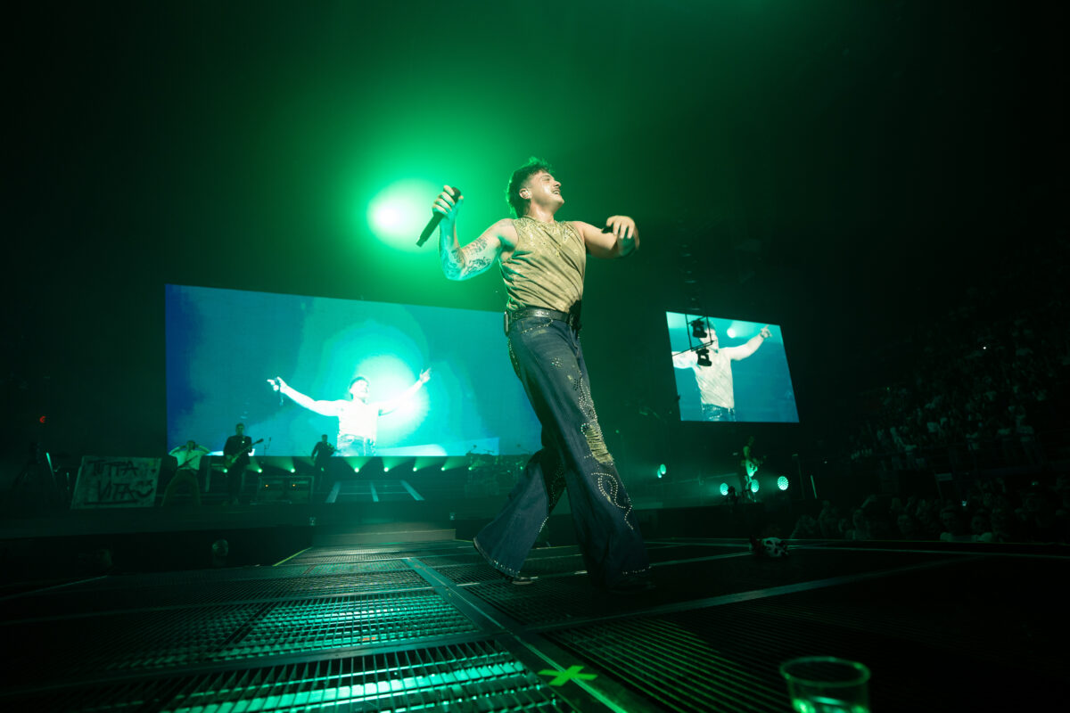 Olly, ‘Tutta vita’ ottiene l’ottavo disco di platino