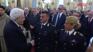 Sicurezza, Mattarella: "Riconoscenza e fiducia della Repubblica nella Polizia"