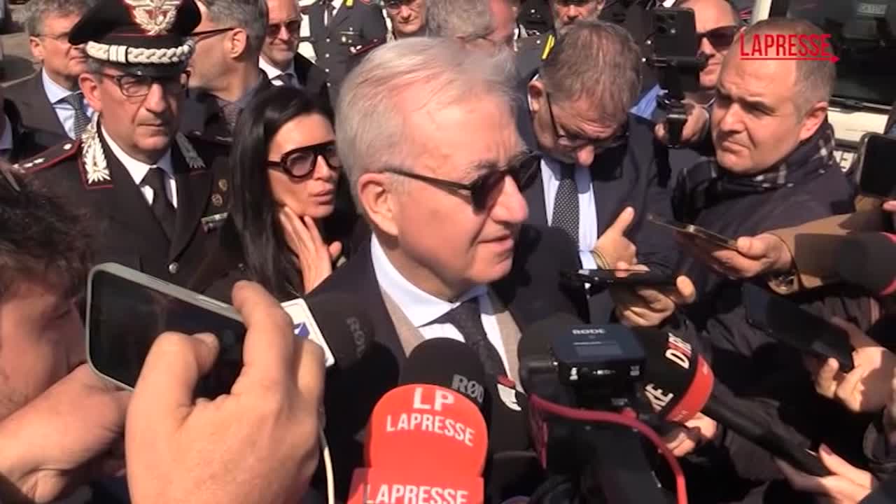 Terra dei Fuochi, Mantovano: "Non è questione etnica, tutti buttano i rifiuti"