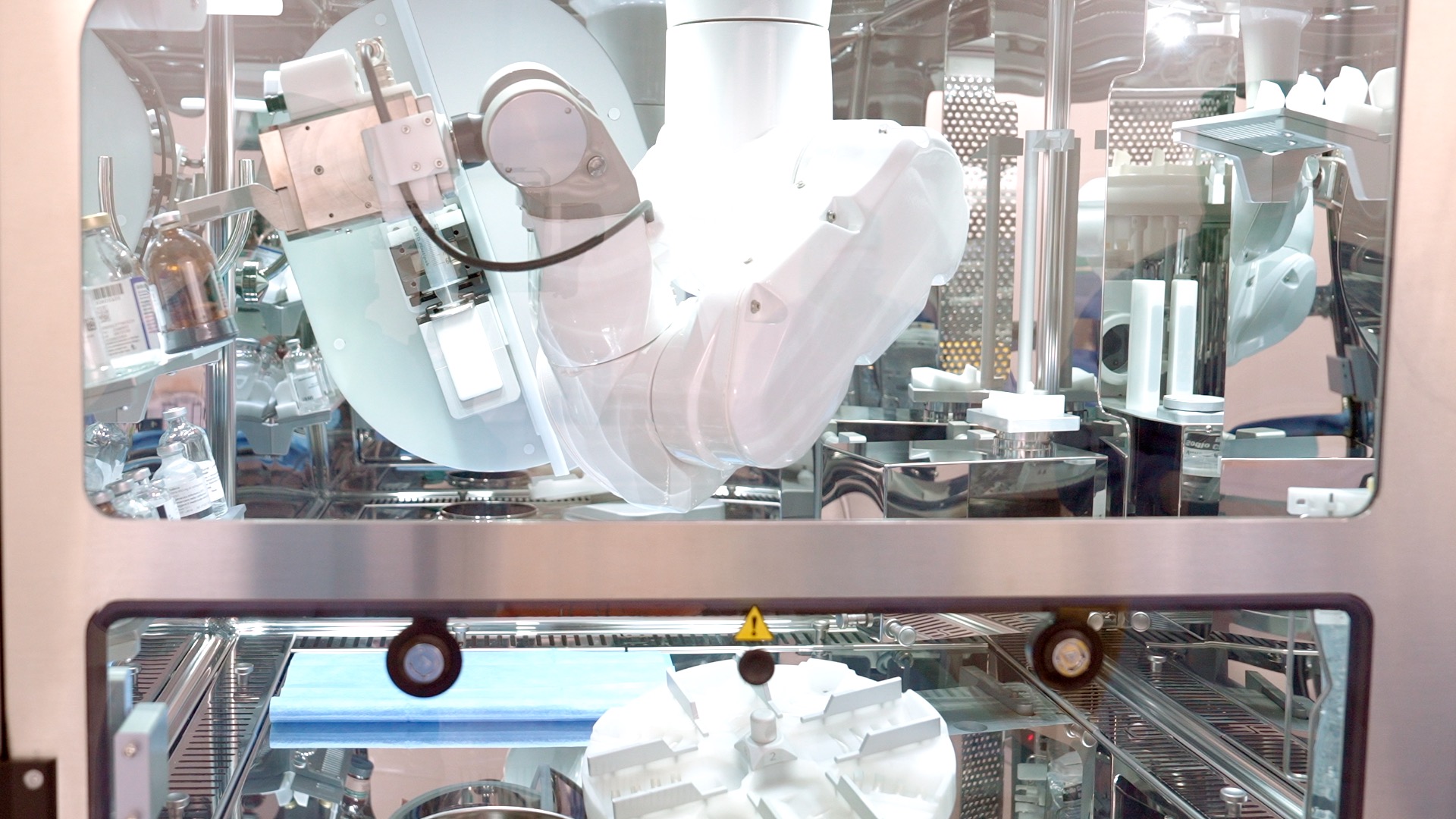 il nuovo robot farmacista della citt224 della salute di torino da Lapresse.it il nuovo robot farmacista della citt224 della salute di torino