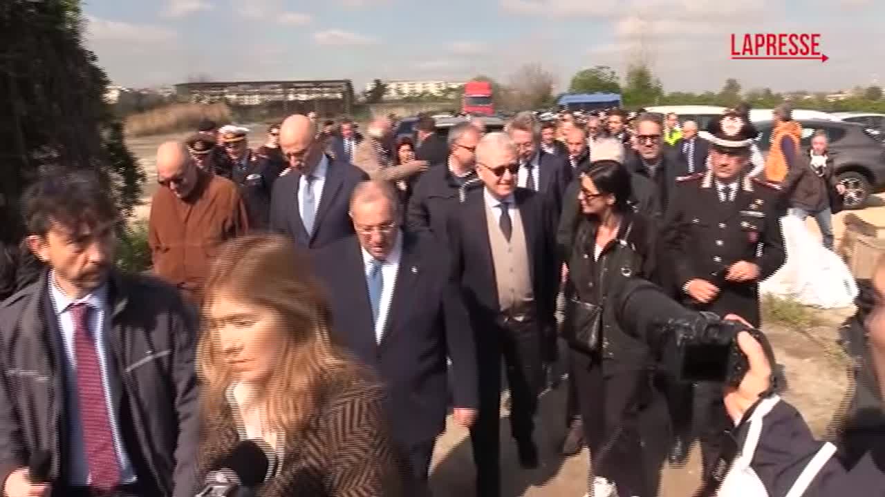 Iran, Mantovano: "Tirato un sospiro di sollievo. Si arrivi a pace vera, stabile"