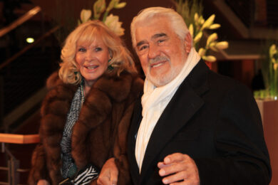 Mario Adorf, morto a 95 anni l’attore che lavorò con Risi e Argento