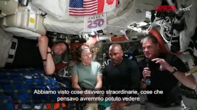 Artemis II, l'equipaggio: "Abbiamo visto cose davvero straordinarie"