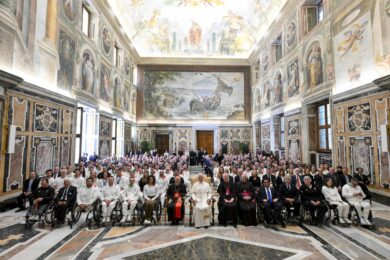 Il Papa incontra gli atleti di Milano Cortina