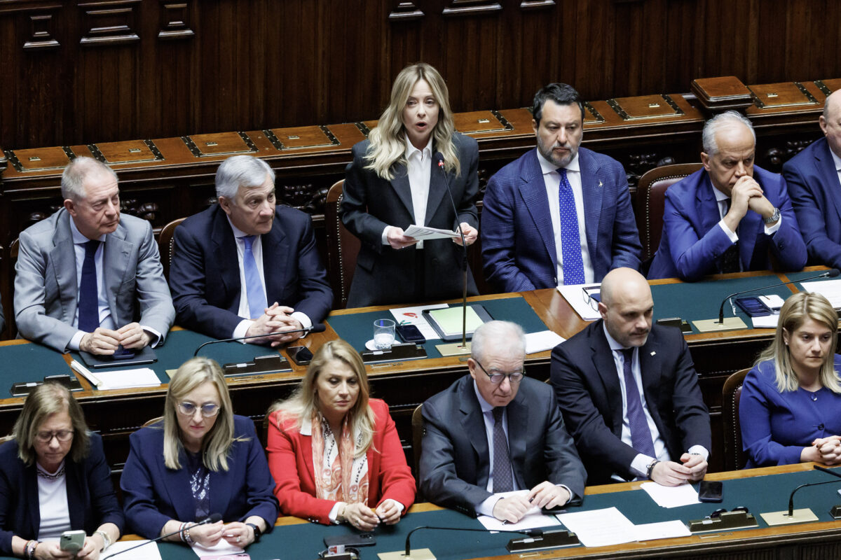 Meloni in Parlamento: “No a elezioni anticipate né a rimpasto. Non scappo dai problemi” – La diretta Meloni in Parlamento: “No a elezioni anticipate né a rimpasto. Non scappo dai problemi” – La diretta