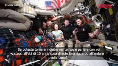 Artemis II, il senatore Usa Ted Cruz chiama l'equipaggio