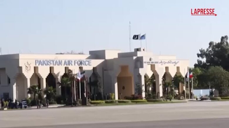 Iran, la delegazione di Teheran lascia Islamabad