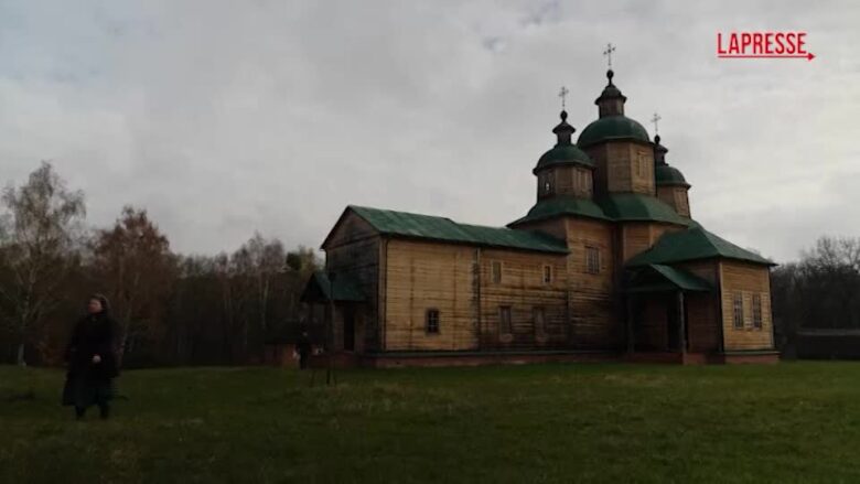 Ucraina, la Pasqua ortodossa celebrata durante un breve cessate il fuoco