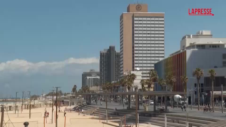 israele a tel aviv i residenti dopo il fallimento dei colloqui per ora ci godiamo il bel tempo da Lapresse.it israele a tel aviv i residenti dopo il fallimento dei colloqui per ora ci godiamo il bel tempo