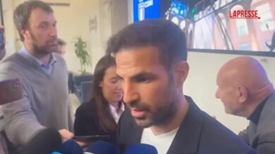 Como, Fabregas riceve il Premio Enzo Bearzot: "Grande emozione, è per tutta la città