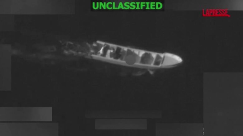 Esercito Usa attacca due presunte barche narcos: 5 morti nel Pacifico