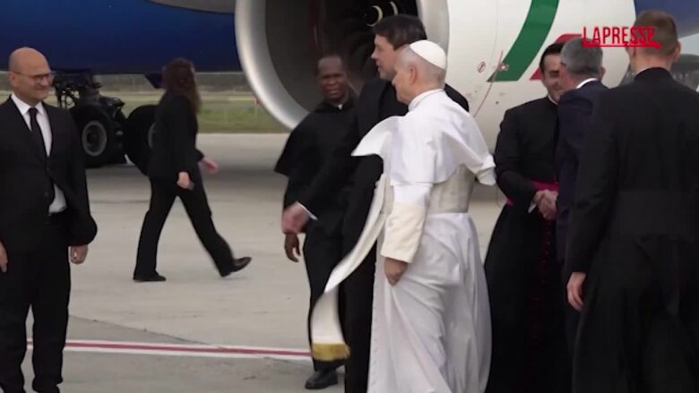 Papa Leone partito per viaggio apostolico in Africa