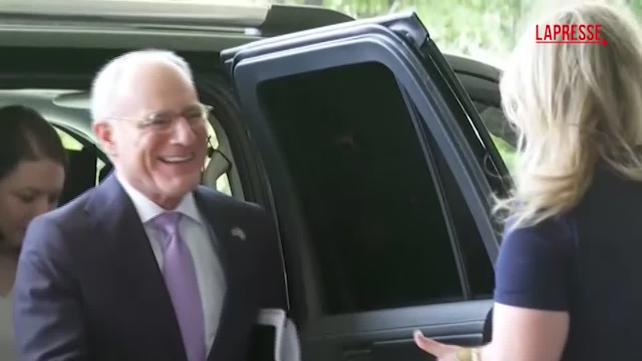 libano l arrivo delle delegazioni di beirut e tel aviv a washington da Lapresse.it libano l arrivo delle delegazioni di beirut e tel aviv a washington