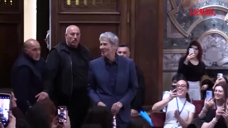 Napoli, Baglioni incontra gli studenti dell'Università Federico II: "Io architetto credente ma non praticante"