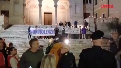 Massa, anche la famiglia di Giacomo Bongiorni presente alla fiaccolata