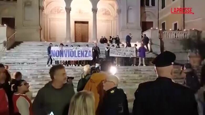 Massa, anche la famiglia di Giacomo Bongiorni presente alla fiaccolata