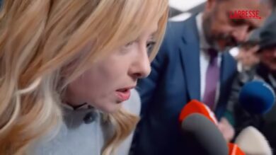 Iran, Meloni: "Ho deciso di sospendere il rinnovo automatico dell'accordo di difesa con Israele"