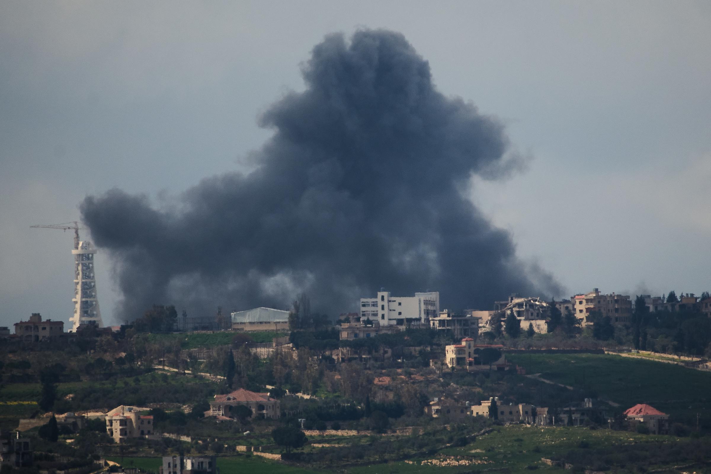 Iran, attacco a basi Usa con satellite spia cinese: cosa rivela il Financial Times