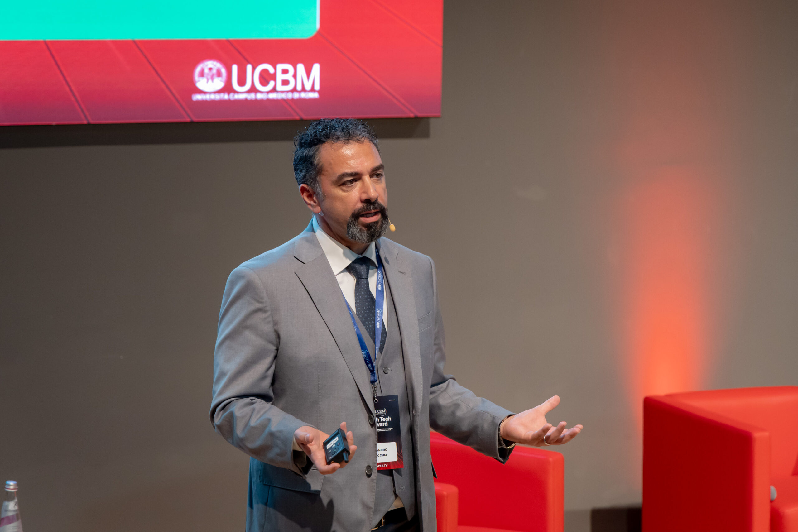 AI in salute è già realtà, l’indagine sul MedTech e le sfide in Italia