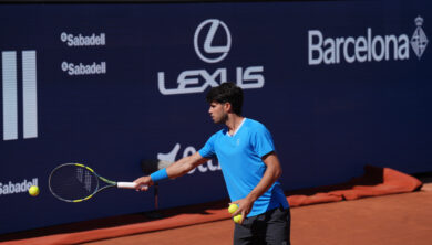 Alcaraz si ritira dal torneo di Barcellona, Sinner resta numero 1
