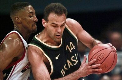 Oscar Schmidt morto a 68 anni: addio alla leggenda del basket brasiliano