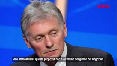 Iran, Cremlino: "Offerta rimozione uranio non è su tavolo negoziati"