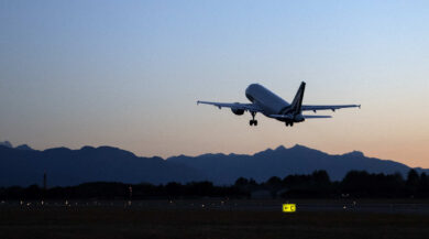 Carburanti, Ue: “Non c’è carenza ma siamo pronti a intervenire”