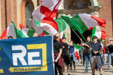 Remigrazione, la manifestazione di Milano e le tensioni FI-Lega – La diretta