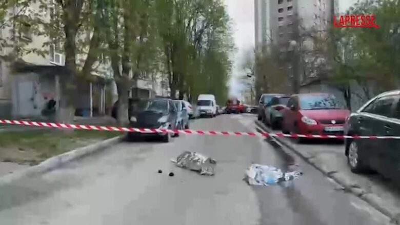 Kiev, armato si barrica in un supermercato e viene ucciso dalla polizia: 6 morti