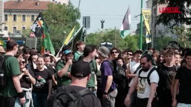 Milano, tensione tra manifestanti e polizia al corteo anti-patrioti: usati idranti