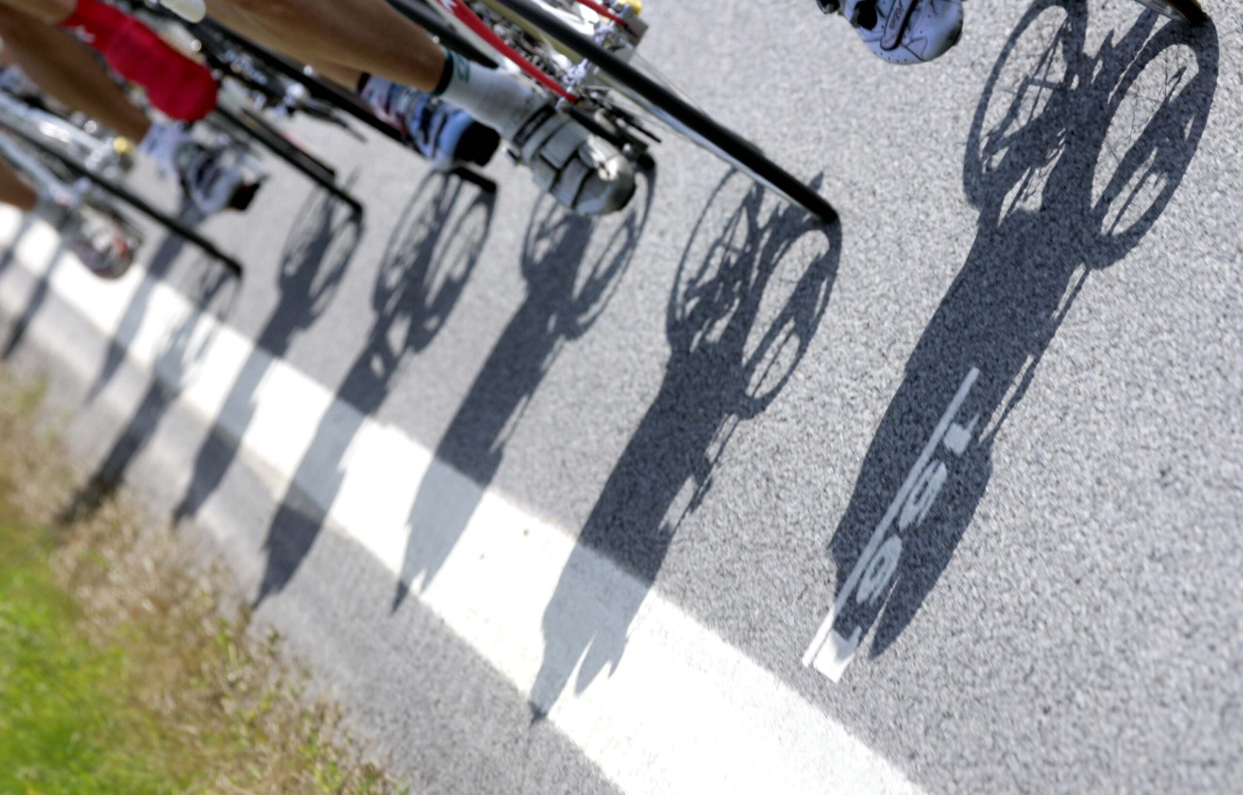 Granfondo Torino, morti due ciclisti dopo un malore