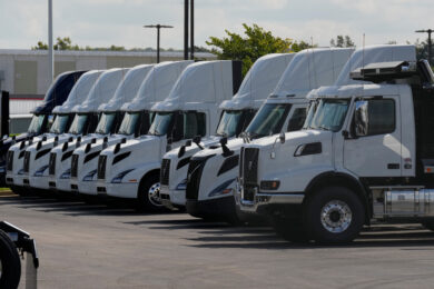 Sciopero autotrasportatori, Trasportounito: “Camionista muore investito, sospeso il fermo”