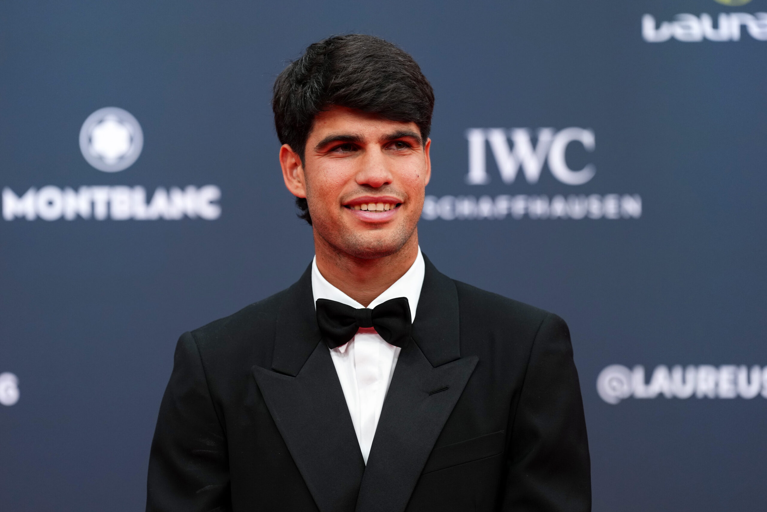 Alcaraz vince la sfida con Sinner ai Laureus: è lui lo sportivo dell’anno