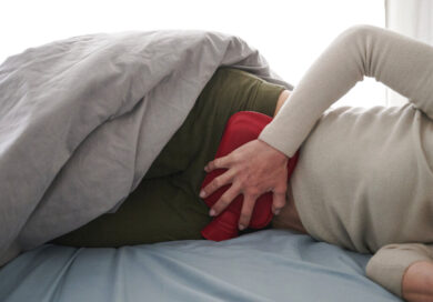 Endometriosi, diagnosi in ritardo: il dolore evitabile e i diritti negati
