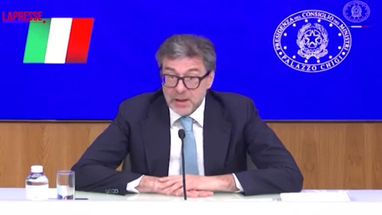 Conti pubblici, Giorgetti cita Boskov: "Su 3,1% di deficit, rigore è quando arbitro fischia"