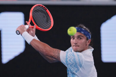 Mattia Bellucci fuori dall’Atp Madrid 2026, l’italiano battuto da Dzumhur
