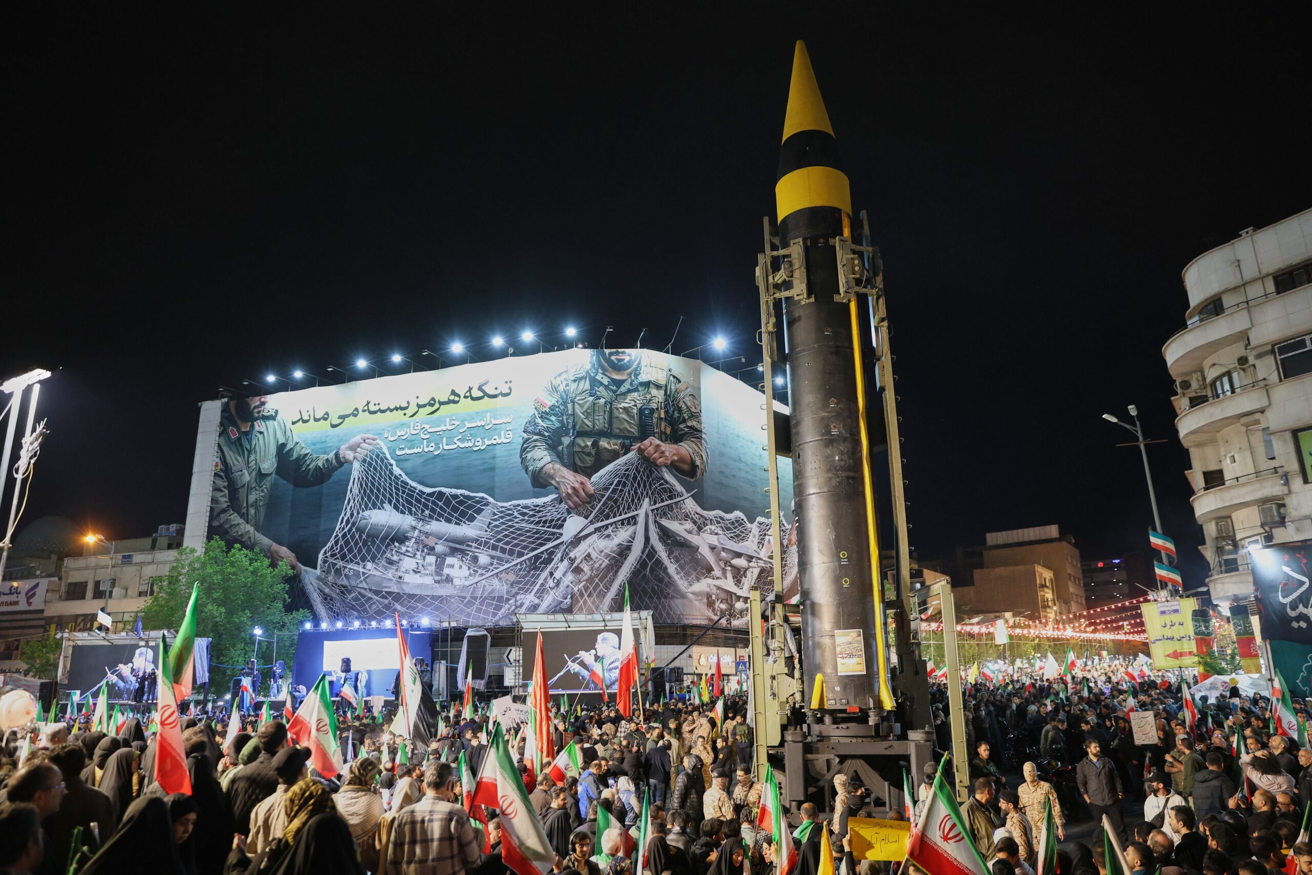 Iran, attivate le difese aeree su Teheran. Katz: “Pronti a riprendere la guerra, aspettiamo solo il via libera” – La diretta Iran, attivate le difese aeree su Teheran. Katz: “Pronti a riprendere la guerra, aspettiamo solo il via libera” – La diretta