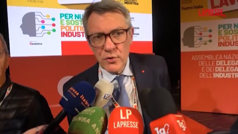 Nucleare, Landini: "Forse tra 20 anni sarà pulito, per ora priorità rinnovabili"