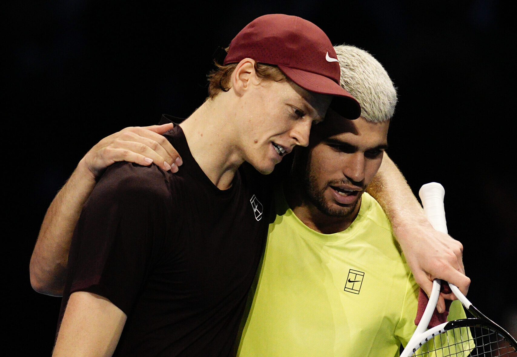 Sinner vince ma soffre all’esordio all’Atp Madrid 2026, Alcaraz ko annuncia: “Salto Roma e Parigi”