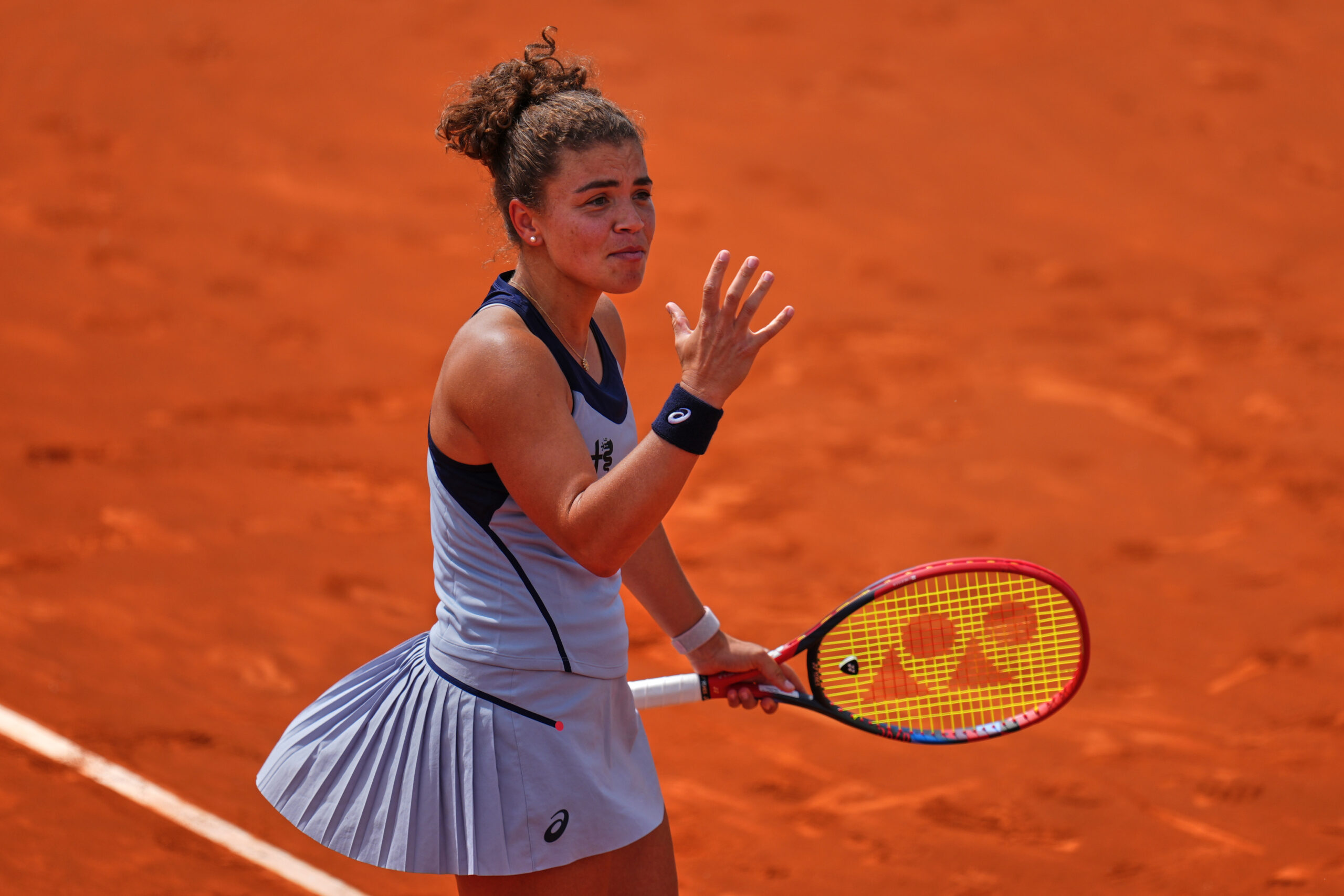 Paolini sconfitta al Wta Madrid 2026, Baptiste vince in due set