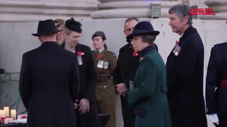 Londra, la principessa Anna commemora i caduti di Australia e Nuova Zelanda