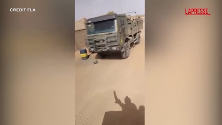 Mali, le truppe e i mercenari russi si ritirano da Kidal dopo gli attacchi dei ribelli